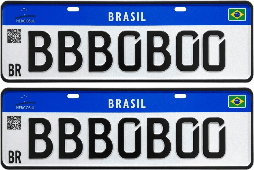 Par de placas no padrão Mercosul estampado pela Esmont Placas